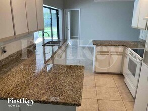 18130 Lake Worth Blvd in Port Charlotte, FL - Building Photo - Building Photo