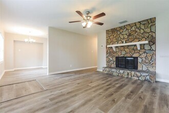 3929 Chaucer Ln in Sarasota, FL - Building Photo - Building Photo