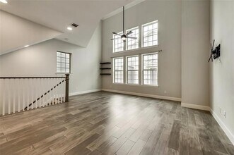 5858 Orion Pl in Dallas, TX - Building Photo - Building Photo