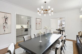 25 E 86th St, Unit PHA in New York, NY - Foto de edificio - Building Photo