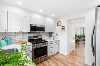 629 Sears St in Philadelphia, PA - Building Photo - Building Photo