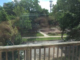 3063 N Bremen St in Milwaukee, WI - Building Photo