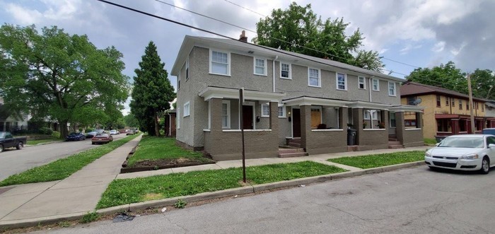 5131 E Burgess Ave in Indianapolis, IN - Foto de edificio