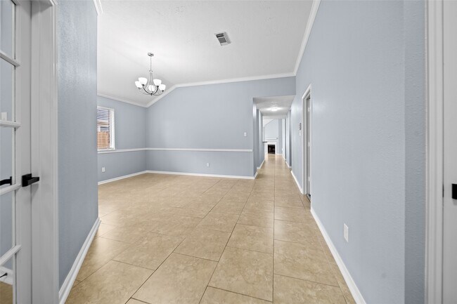 6627 Greenhouse Rd in Katy, TX - Foto de edificio - Building Photo