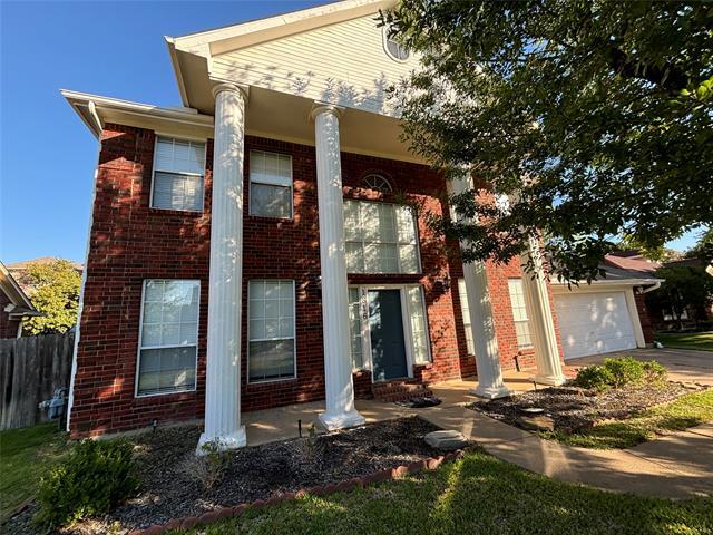 1816 Autumndale Dr in Grapevine, TX - Building Photo