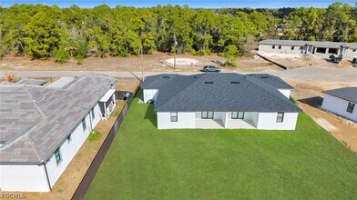 4989-4991 Fairway Ct in Lehigh Acres, FL - Building Photo - Building Photo
