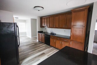 9103 Prospect St in Louisville, KY - Building Photo - Building Photo