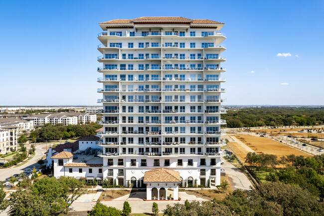 Lakeside Tower in Flower Mound, TX - Building Photo - Building Photo