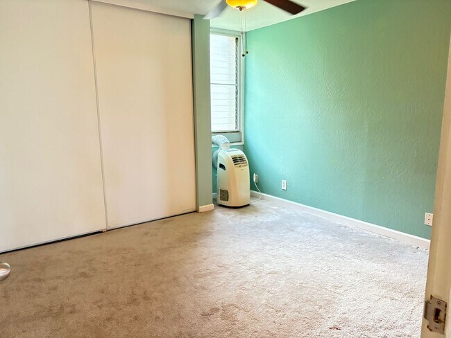 84-754 Ala Mahiku St in Waianae, HI - Building Photo - Building Photo