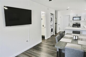 3308 SW 26 Way in Gainesville, FL - Building Photo - Building Photo