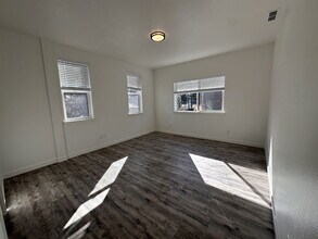 20611 Independence Way in Bend, OR - Building Photo - Building Photo