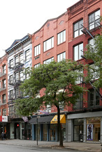 462 W Broadway in New York, NY - Building Photo - Building Photo