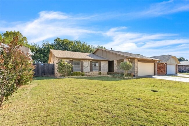 905 Garden Grove in Yukon, OK - Building Photo - Building Photo