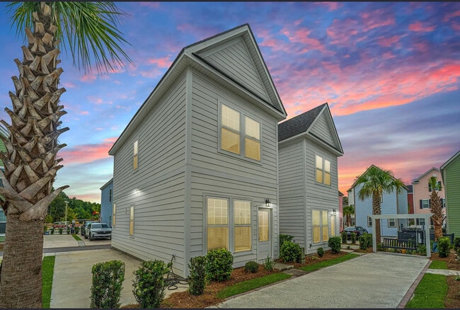 2007 E Patterson Pt in Hanahan, SC - Building Photo - Building Photo