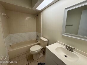 4255 Windergate Dr in Jacksonville, FL - Building Photo - Building Photo