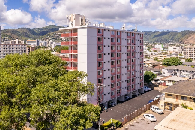 Kalakaua Sands in Honolulu, HI - Building Photo - Building Photo