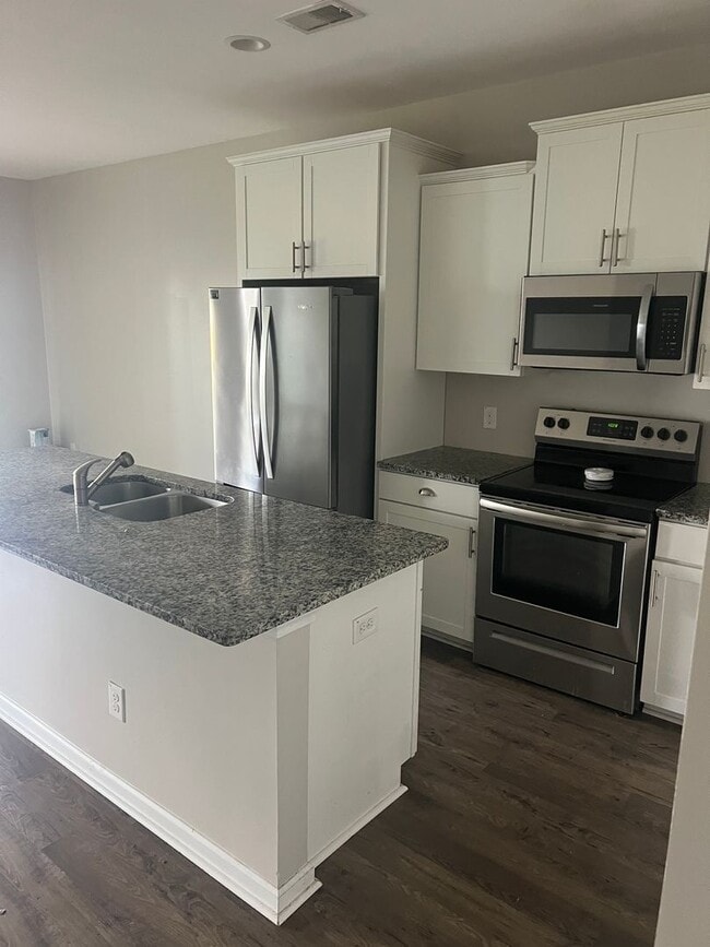 170 Kirkland St in Goose Creek, SC - Building Photo - Building Photo