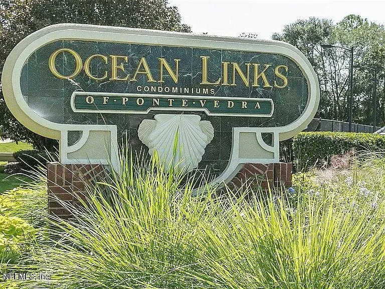 900 Ironwood Dr, Unit 912 in Ponte Vedra Beach, FL - Building Photo