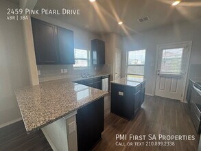2459 Pink Pearl Dr in San Antonio, TX - Building Photo - Building Photo