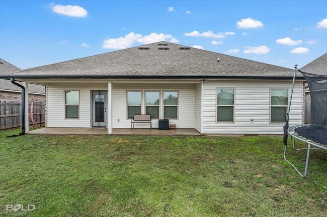 208 Berkshire Pl in Haughton, LA - Building Photo - Building Photo