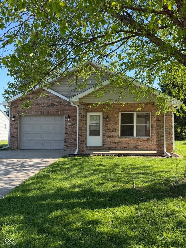 928 Golden Ct in Greencastle, IN - Building Photo - Building Photo