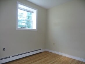 325 Brophy Ave in Summerside, PE - Building Photo - Building Photo