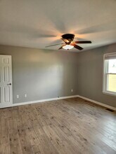 1069 Pickle Rd in Culleoka, TN - Building Photo - Building Photo