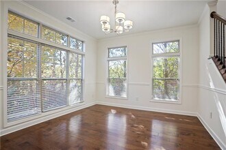 2253 Lavista Ct NE in Atlanta, GA - Building Photo - Building Photo