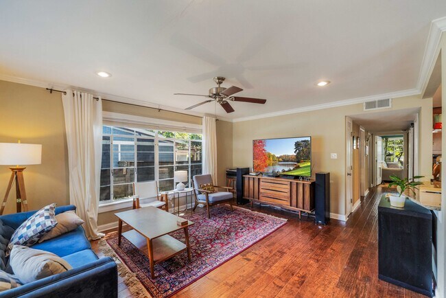 407 Wilmes Dr in Austin, TX - Building Photo - Building Photo
