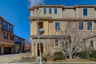 3457 Cascina Pl-Unit -Unit D in Highlands Ranch, CO - Building Photo - Building Photo