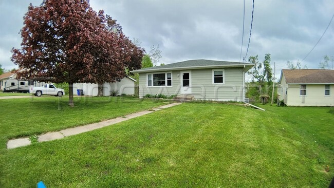 property at 2082 High Dr SE