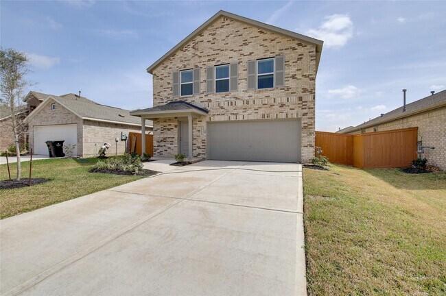 10915 Tawny Rdg Dr in Beasley, TX - Building Photo - Building Photo
