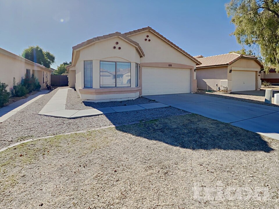 40175 N Costa Del Sol Dr in Queen Creek, AZ - Building Photo