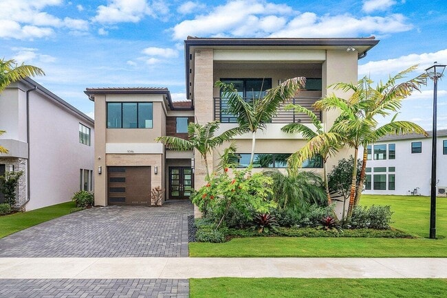 9346 Sunflower Mdw Rd in Boca Raton, FL - Building Photo - Building Photo