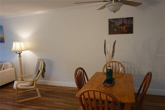 1000 49th Street N in St. Petersburg, FL - Building Photo - Building Photo