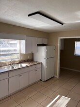 7504 Greybirch Terrace in Port Richey, FL - Foto de edificio - Building Photo