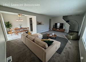 1941 Sawbury Blvd in Columbus, OH - Building Photo - Building Photo