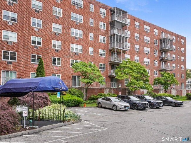 property at 27 Northill St