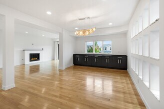 6402 106th Ave NE in Kirkland, WA - Building Photo - Building Photo