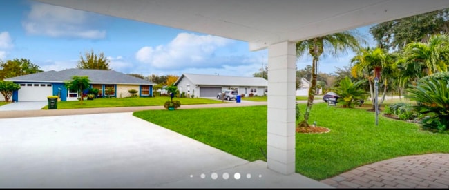 120 Happiness Ave in Lake Placid, FL - Building Photo - Building Photo