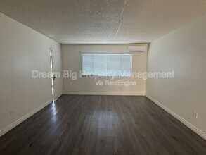 245 Maryknoll Dr in Colton, CA - Building Photo - Building Photo