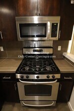 765 NE Adwick Dr in Hillsboro, OR - Building Photo - Building Photo