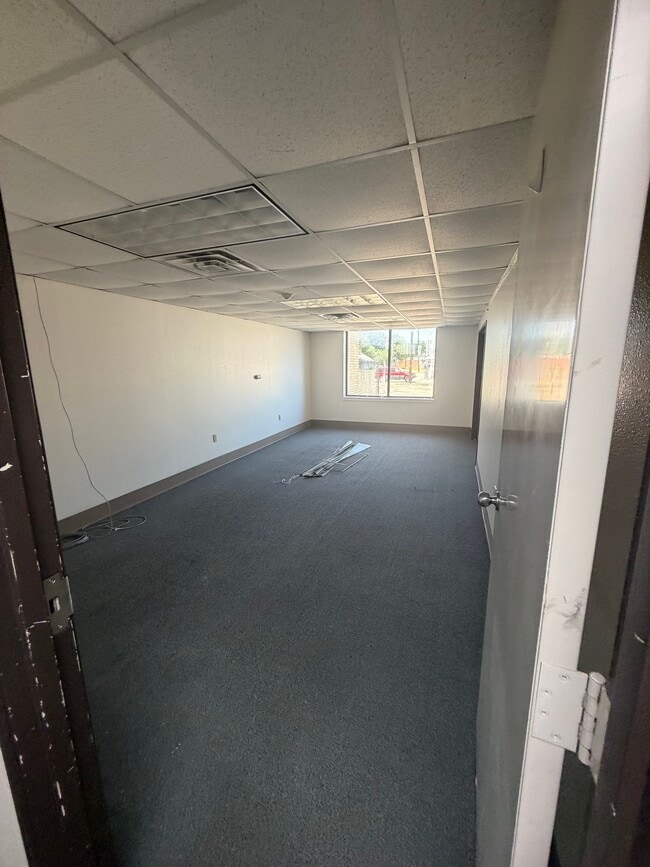 property at 1115 Columbus Ave