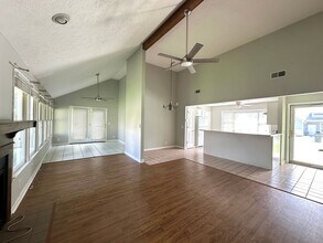 135 Southern Trce in Hendersonville, TN - Building Photo - Building Photo