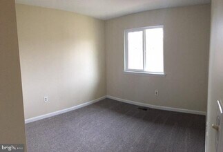 1998 Cambridge Dr in Crofton, MD - Building Photo - Building Photo