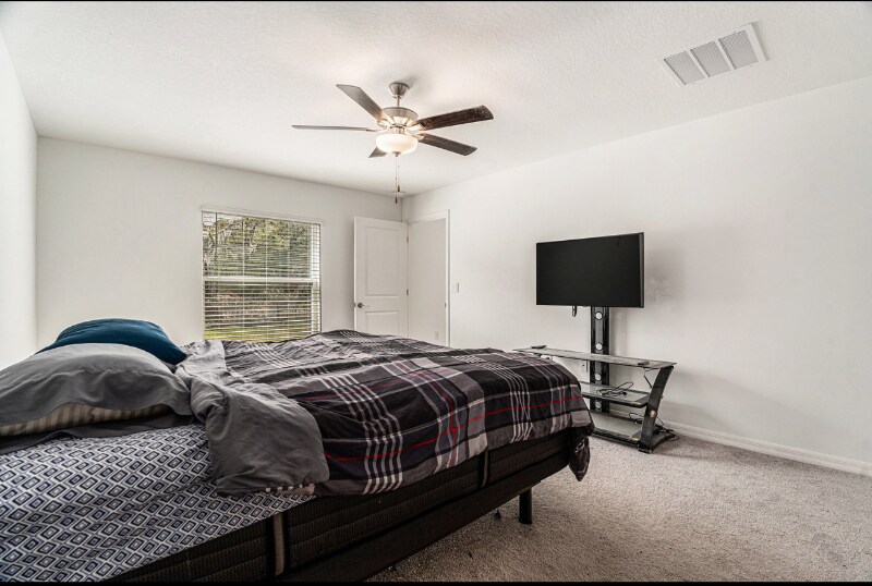 1700 Red Loop in Lakeland, FL - Building Photo