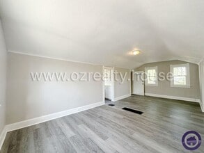 209 Eldred Ave in Toledo, OH - Building Photo - Building Photo
