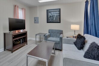 4217 Neal Rd in Durham, NC - Building Photo - Building Photo