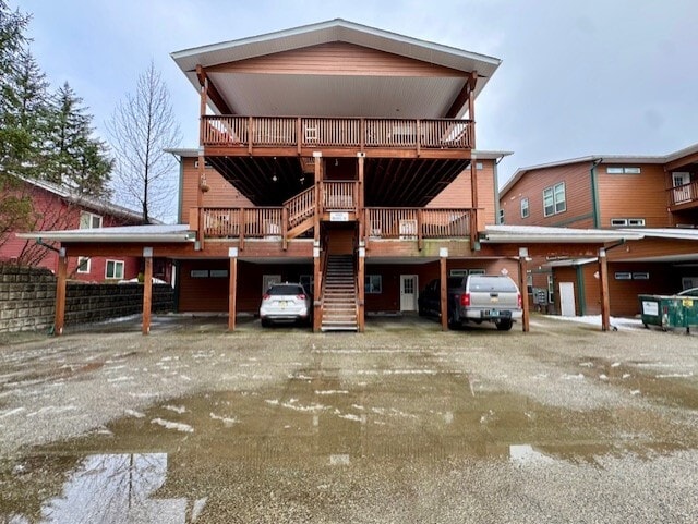 property at 4401 Riverside Dr