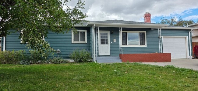 property at 3946 E 6th St